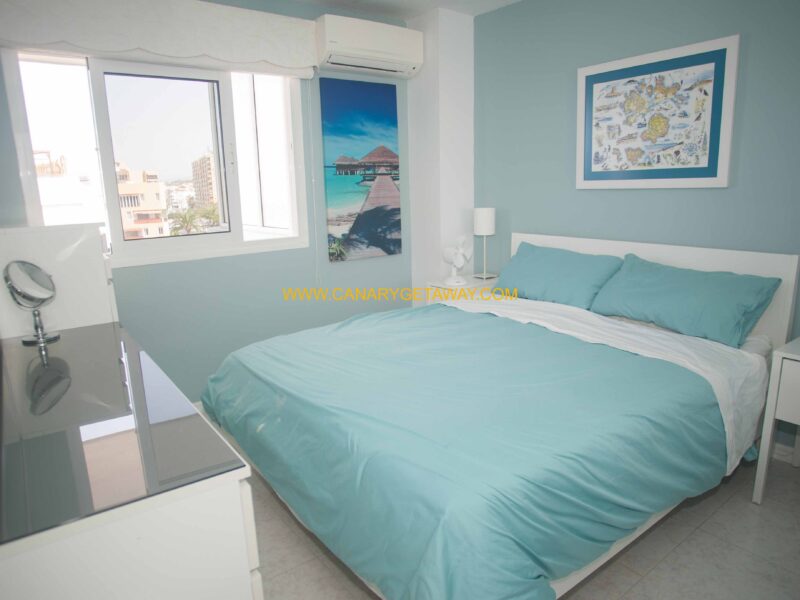 Beautiful one bed apartment in Edificio Comodoro, Los Cristianos
