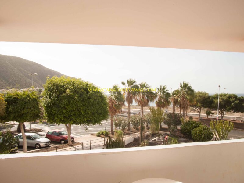 One bed apartment in Paloma Beach, Los Cristianos.